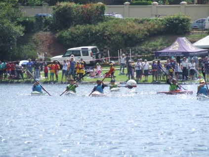 The start of the Guppy race with participants in the U8–U12 age groups.